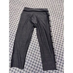 Victorias Secret PINK Ultimate Gray Marl Logo Tape Cropped Leggings Womens Large